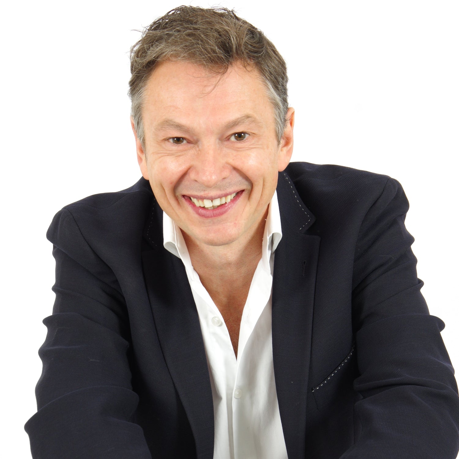 Mark Llewelyn Evans